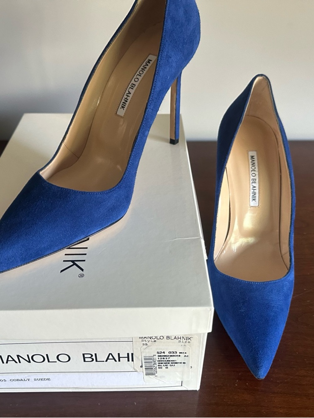 Manolo Blahnik Cobalt Blue Suede Pointed Toe Pumps